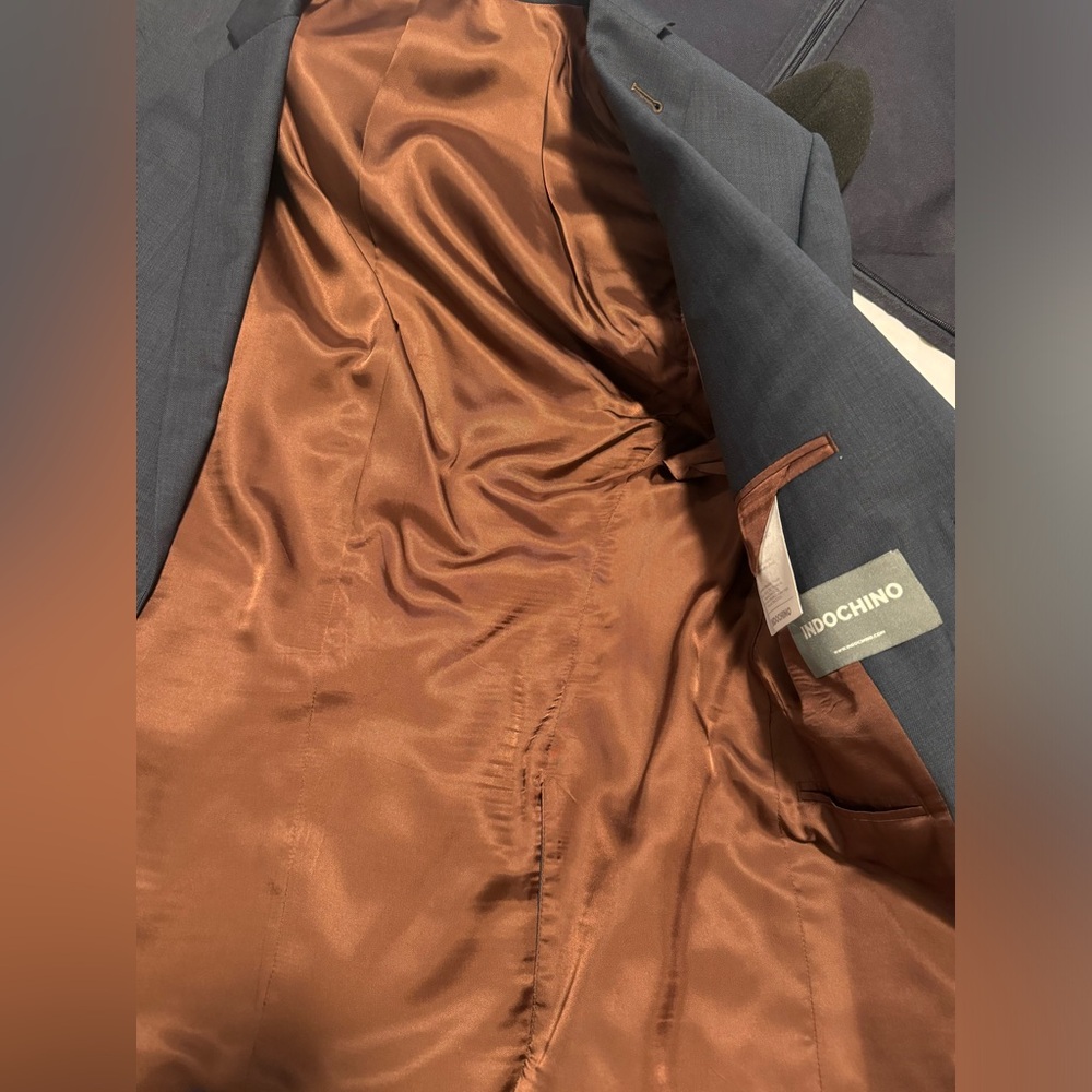 Indochino 3 piece suit 38R worn 3 times